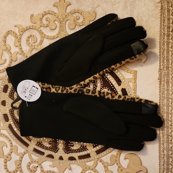 NEW UGG GLOVES - Picture 2 of 6